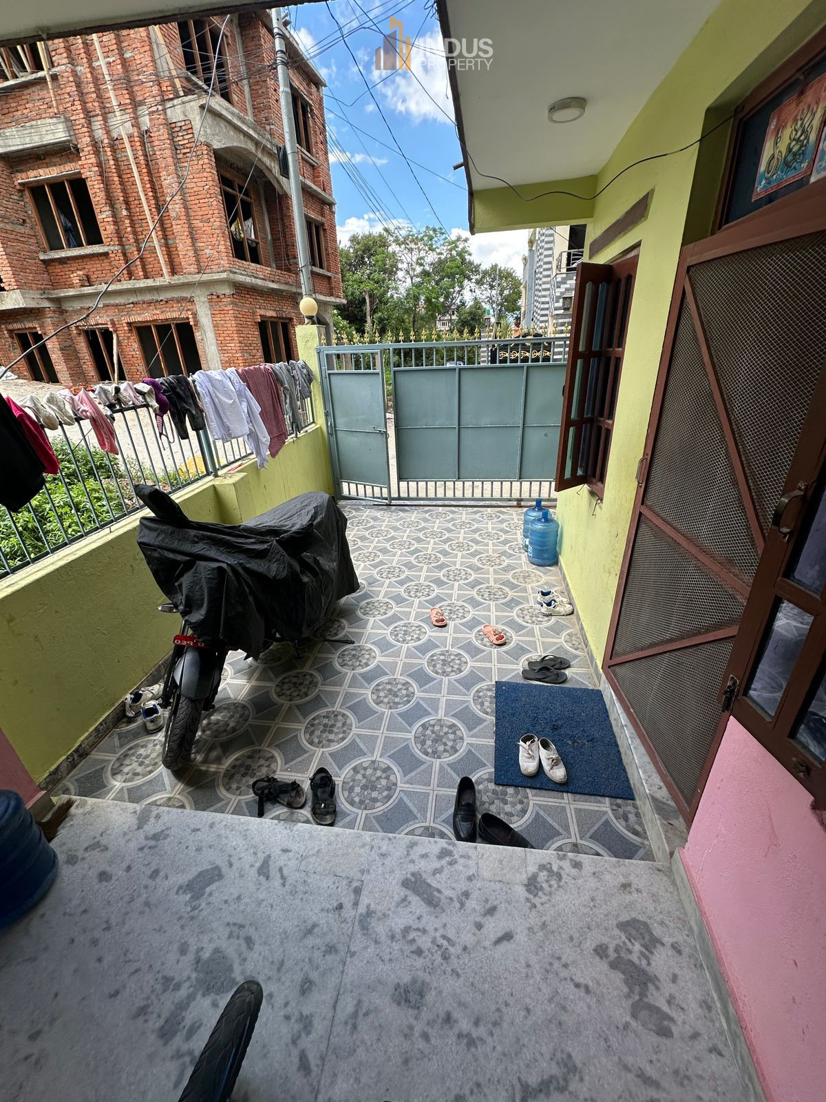 property-image